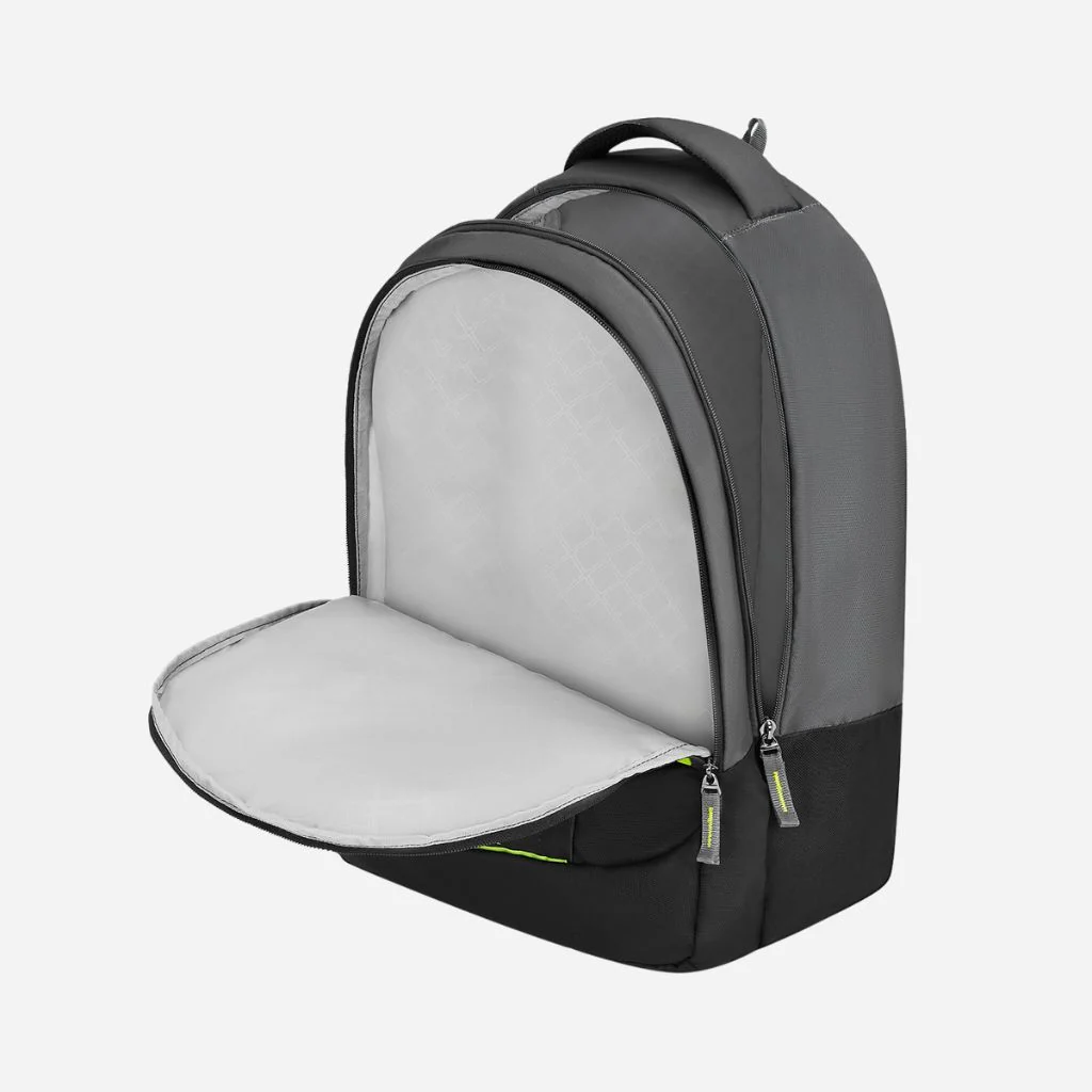 Duo 13 32L Black School Backpack with Easy Access Pockets - Image 5