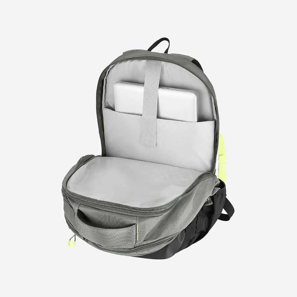 Safari Expand 8 48L Black Laptop Backpack with Easy Access Pockets - Image 5