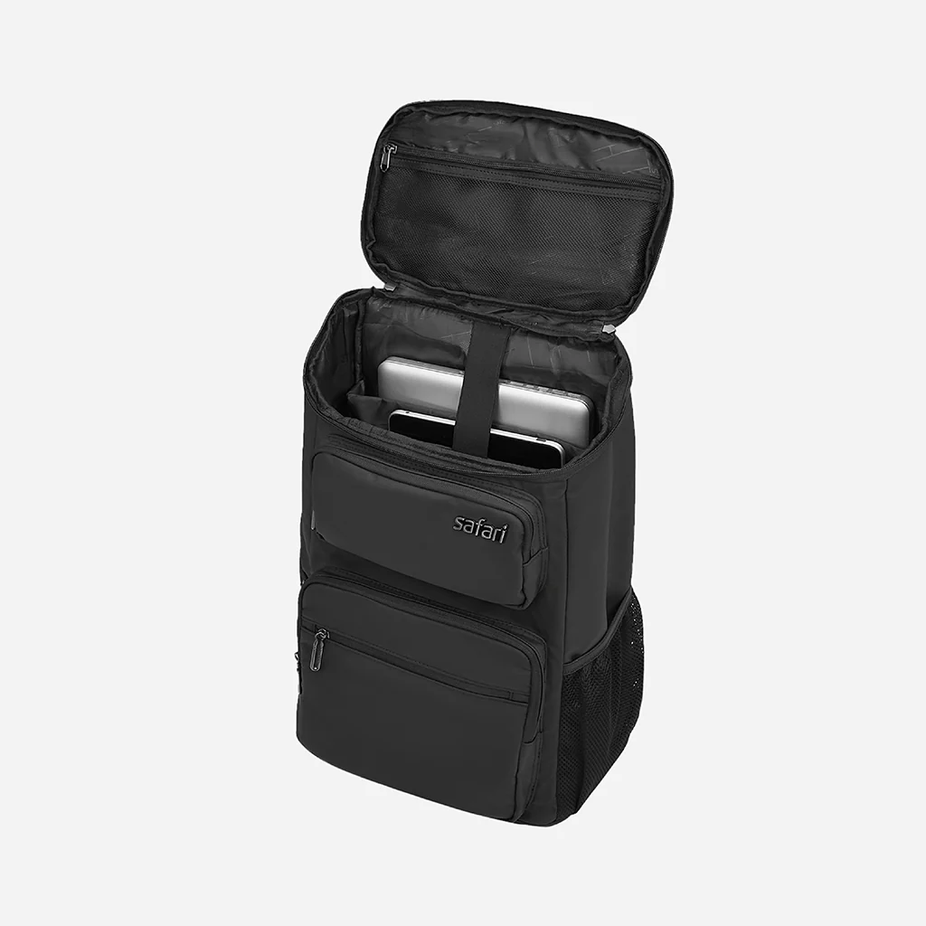 Safari Nomatech 32L Top Opening Black Formal Backpack with Quick Access Pockets and Ergonomic Chest Strap - Image 4