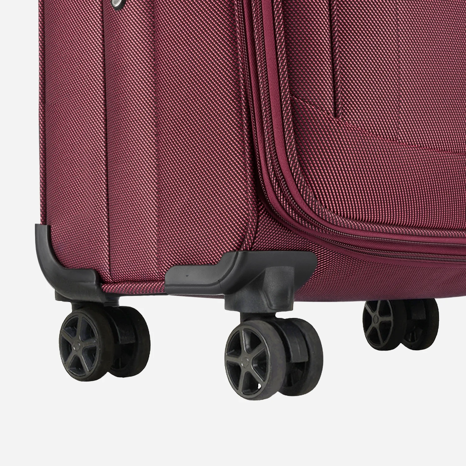 Safari Pergo Superior Red Trolley Bag with Dual Wheels - Image 4