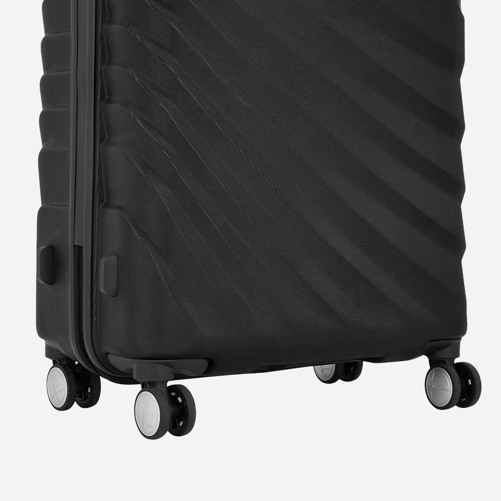 Safari Polaris Black Trolley Bag with TSA Lock - Image 25