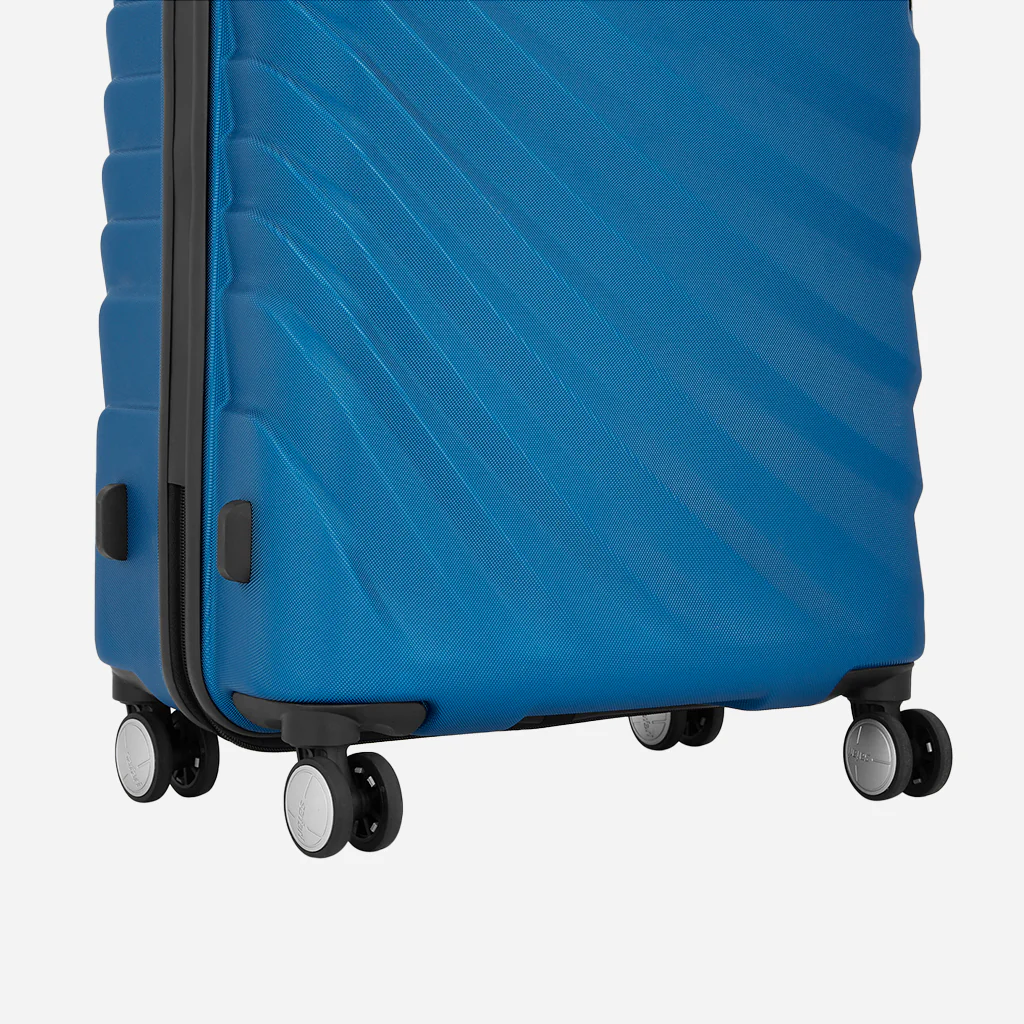 Safari Polaris Electric Blue Trolley Bag with TSA Lock - Image 7