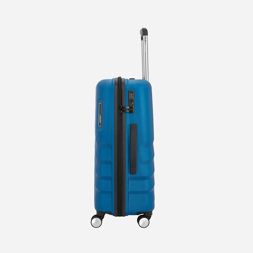 Safari Proton Blue Trolley Bag with Dual Wheels - Image 5