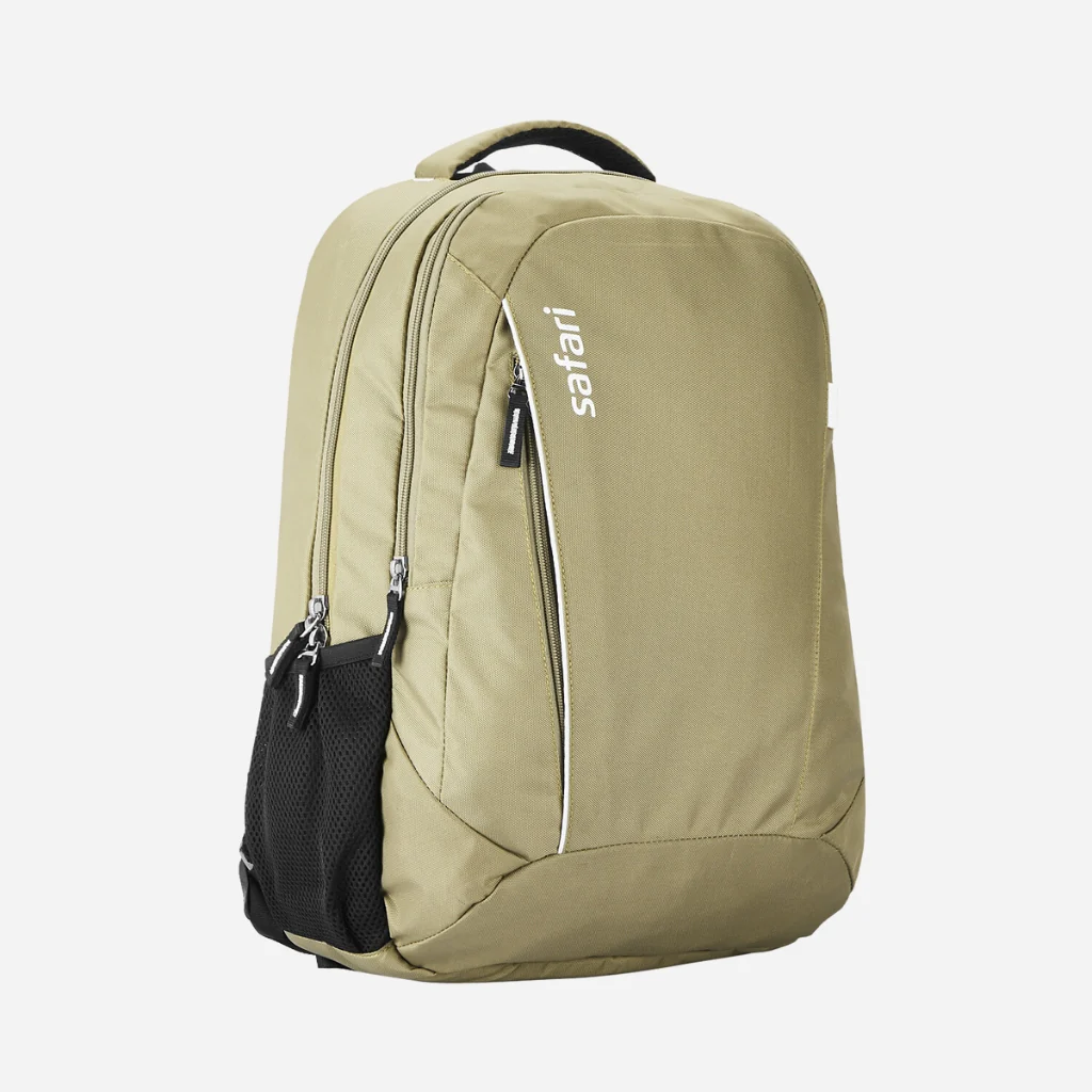 Safari Chase 102 20.6L Black Backpack with Easy Access Pockets - Image 9