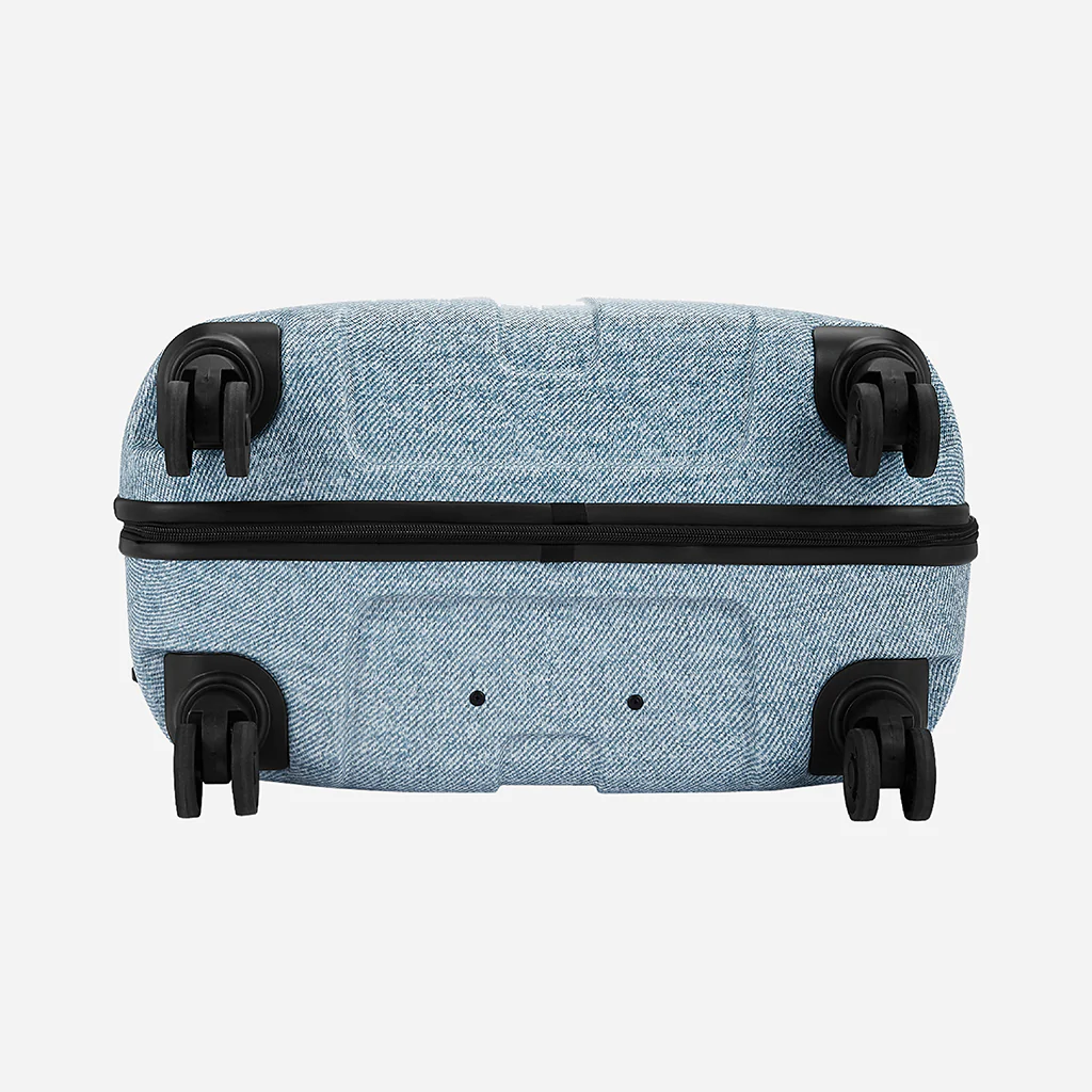 Safari Denim Pro Blue Trolley Bag with Dual Wheels - Image 8