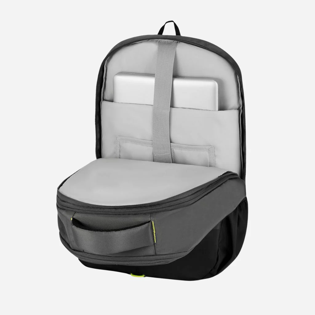 Safari Expand 9 43L Black Laptop Backpack - Image 6