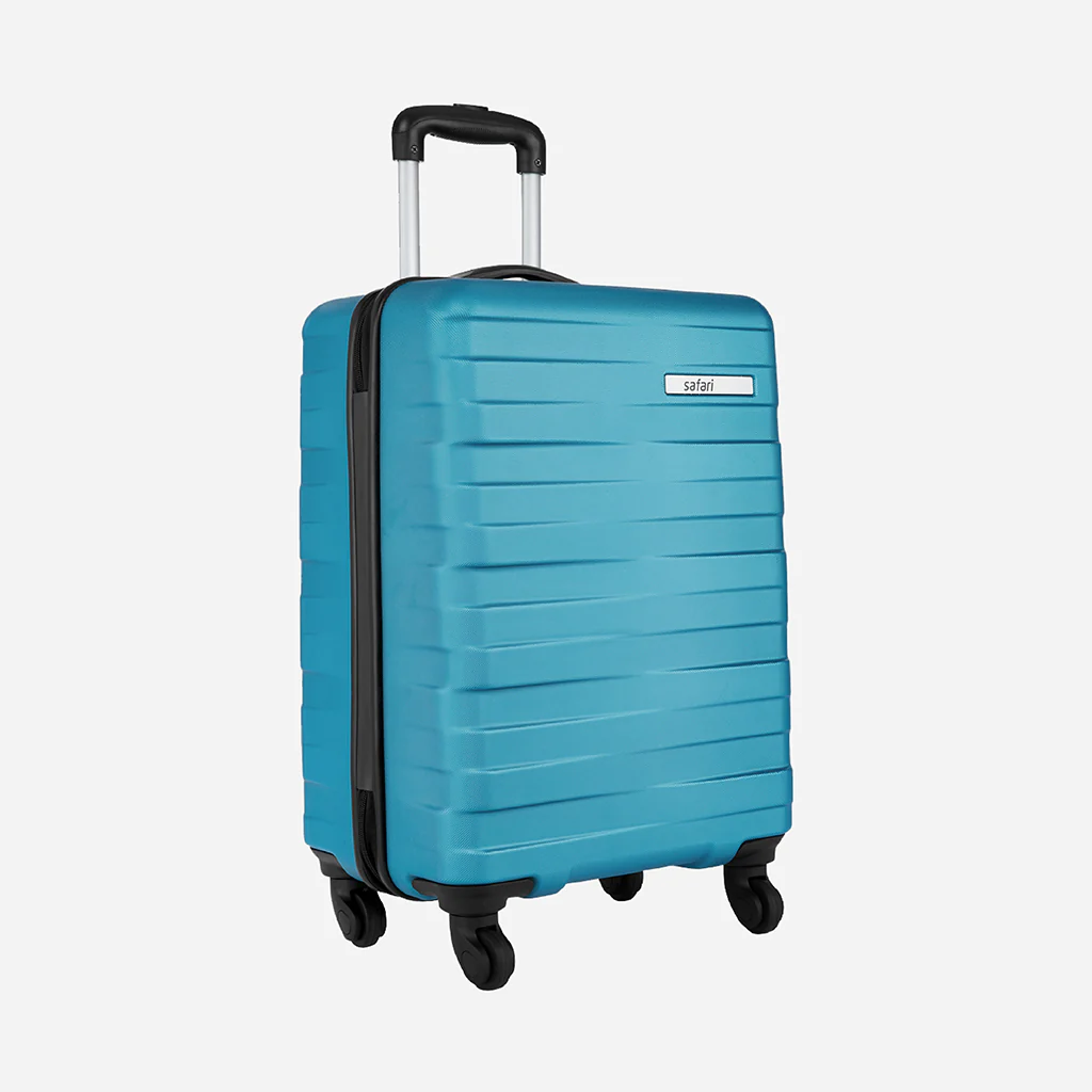 Safari Titanium 4W Cyan Trolley Bag with TSA Lock - Image 3