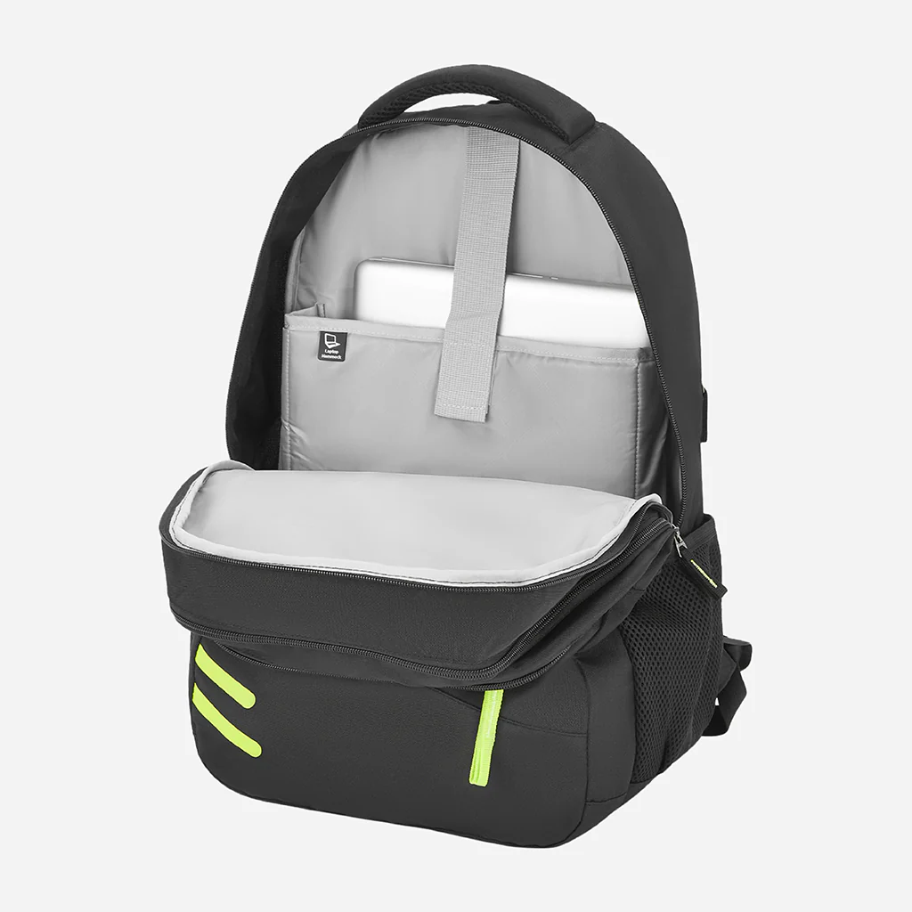 Safari Vogue 1 37L Black Laptop Backpack With Raincover - Image 6